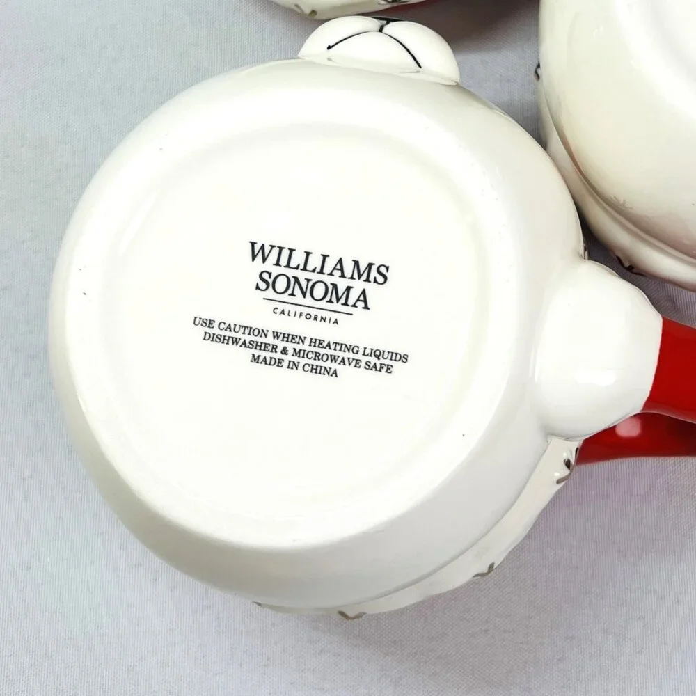 William Sonoma Polar Bear Figural 16 oz. Mugs Christmas Holiday Winter Set of 2